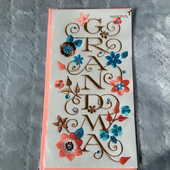 Papyrus Happy Mother’s Day Grandma card embroidered new - Picture 1 of 2